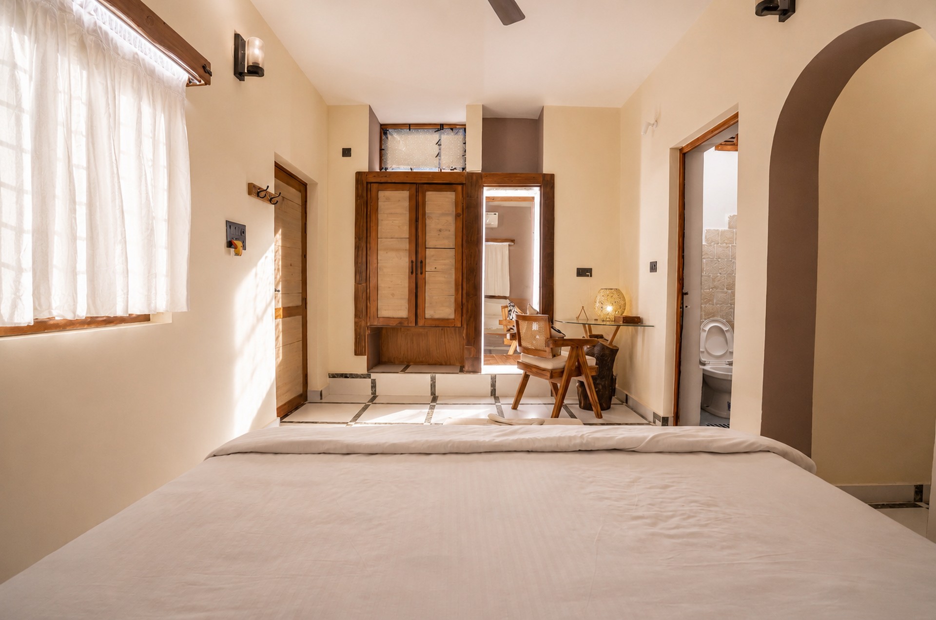 Mountain View Family Room at Aavya boutique retreat Tapovan Rishikesh — photo 3