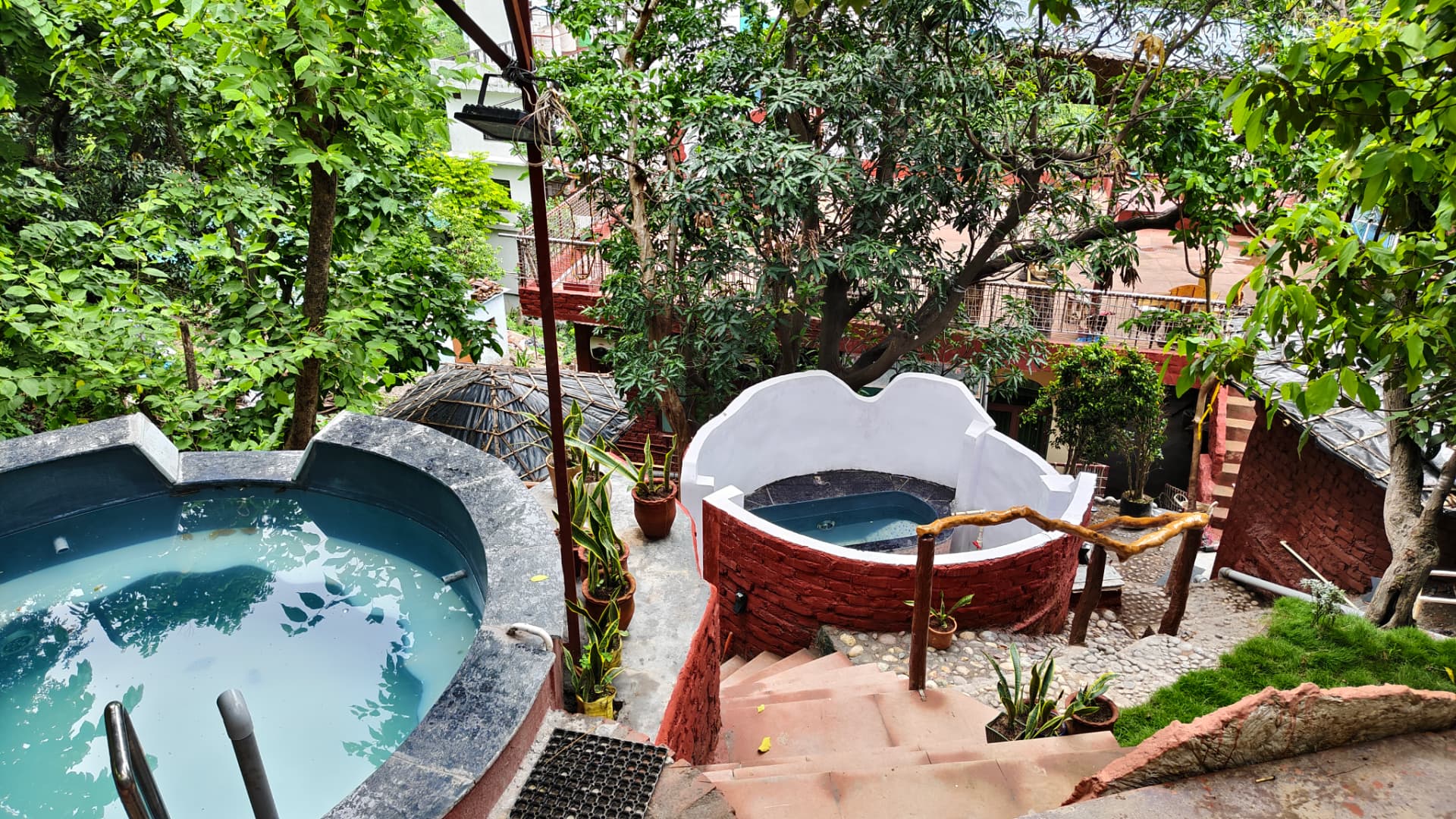 The soaking pool and ice bath at Tapas in daylight