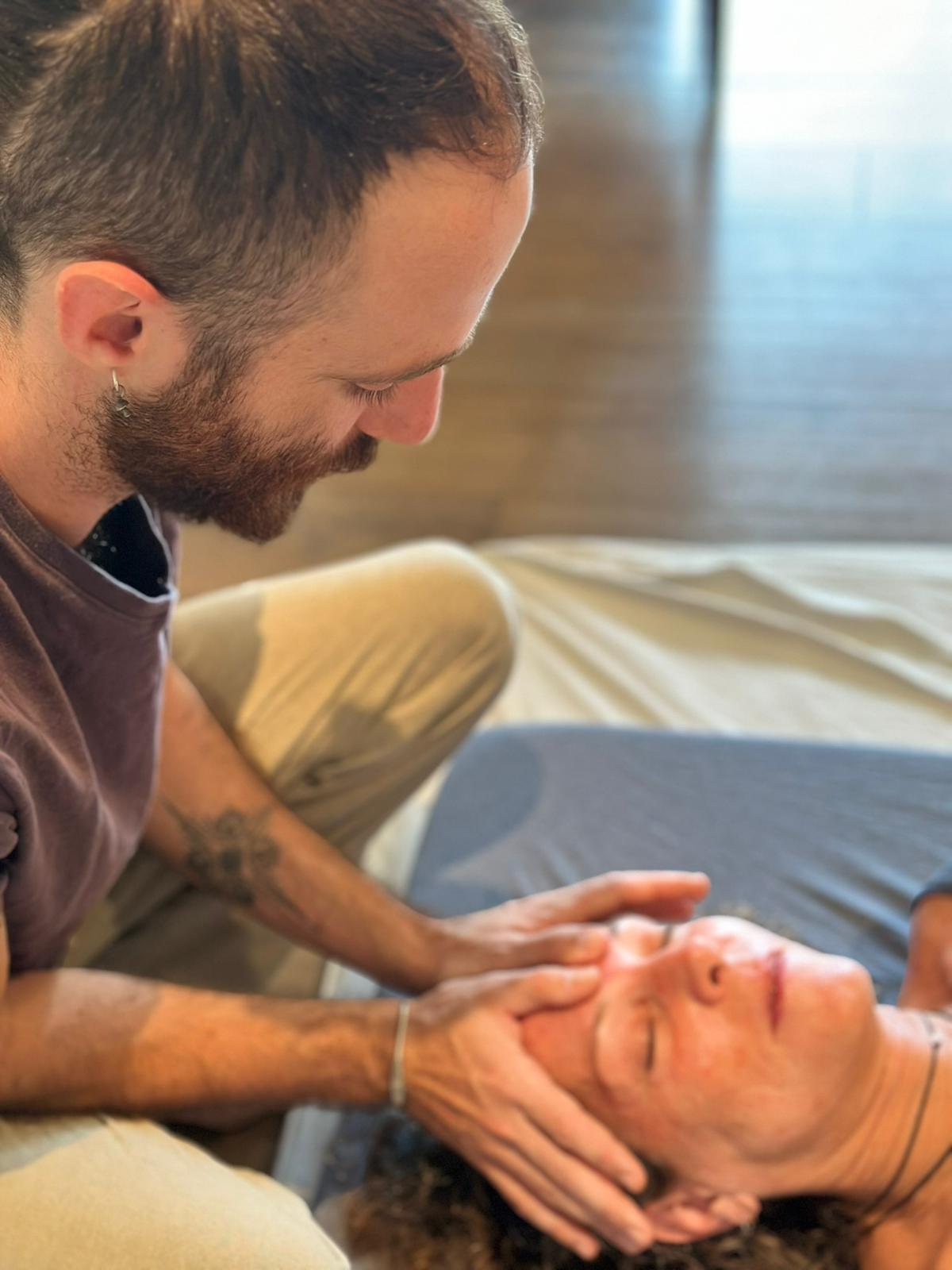 Omer facilitating a circular breathwork session at Aavya Rise, Rishikesh