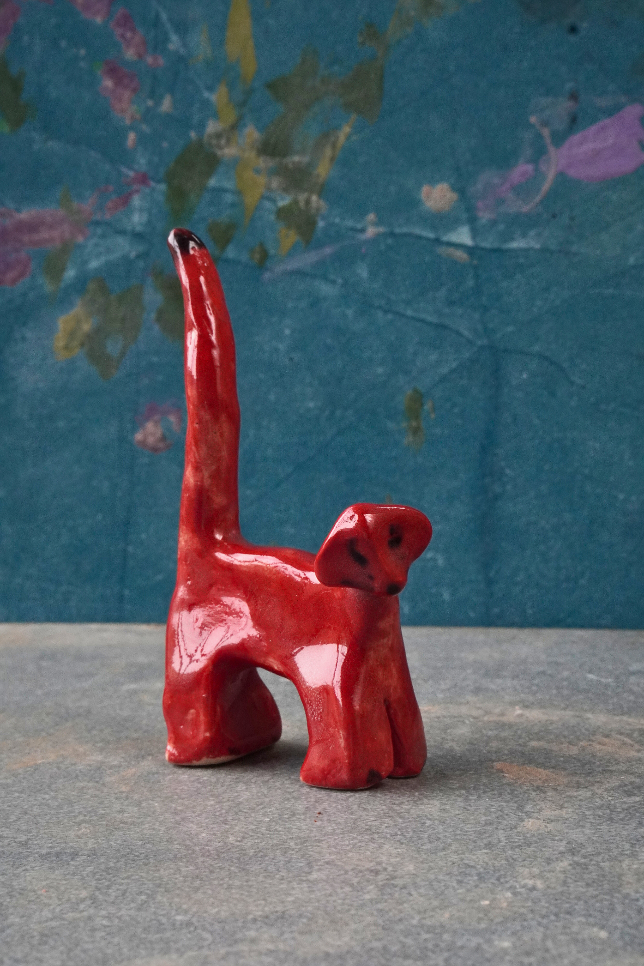 The little red cat